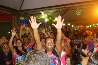 Alegria do bloco campe&atilde;o