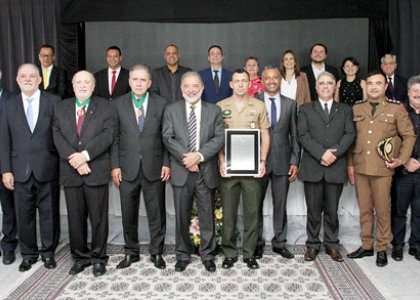 São Lourenço vive dia histórico com entrega de Títulos de Cidadão Honorário