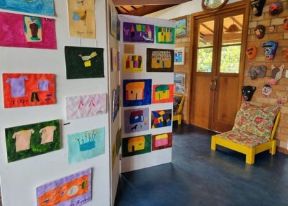 Exposição Ateliê Arte Lavrinha retorna à Serra da Mantiqueira após circular por Minas e pelo Rio